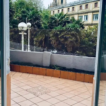 Casa Eguino Con Terraza דירה סן סבסטיאן